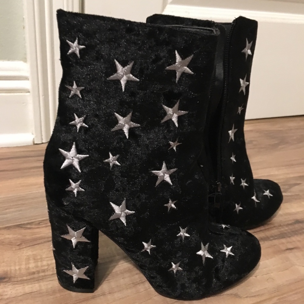 Star lite Booties